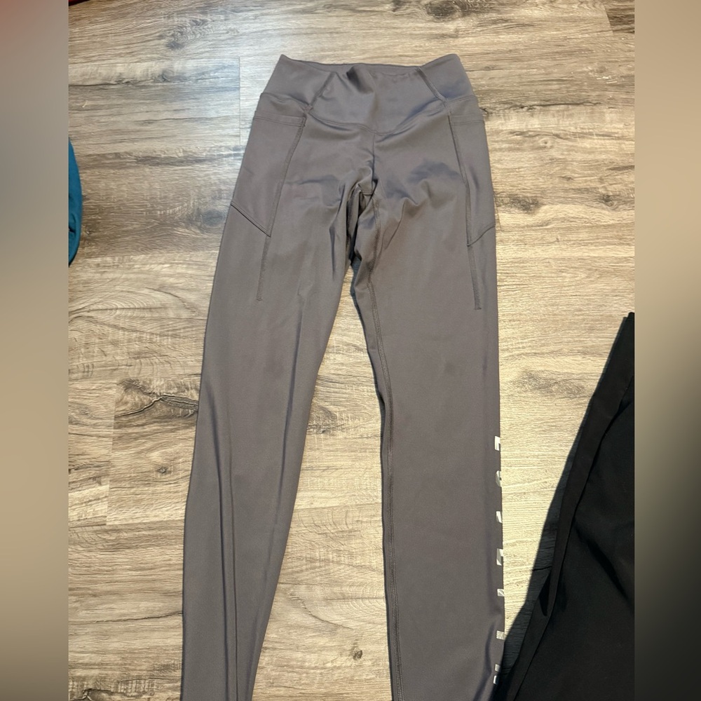 PINK Victoria's Secret Gray Leggings